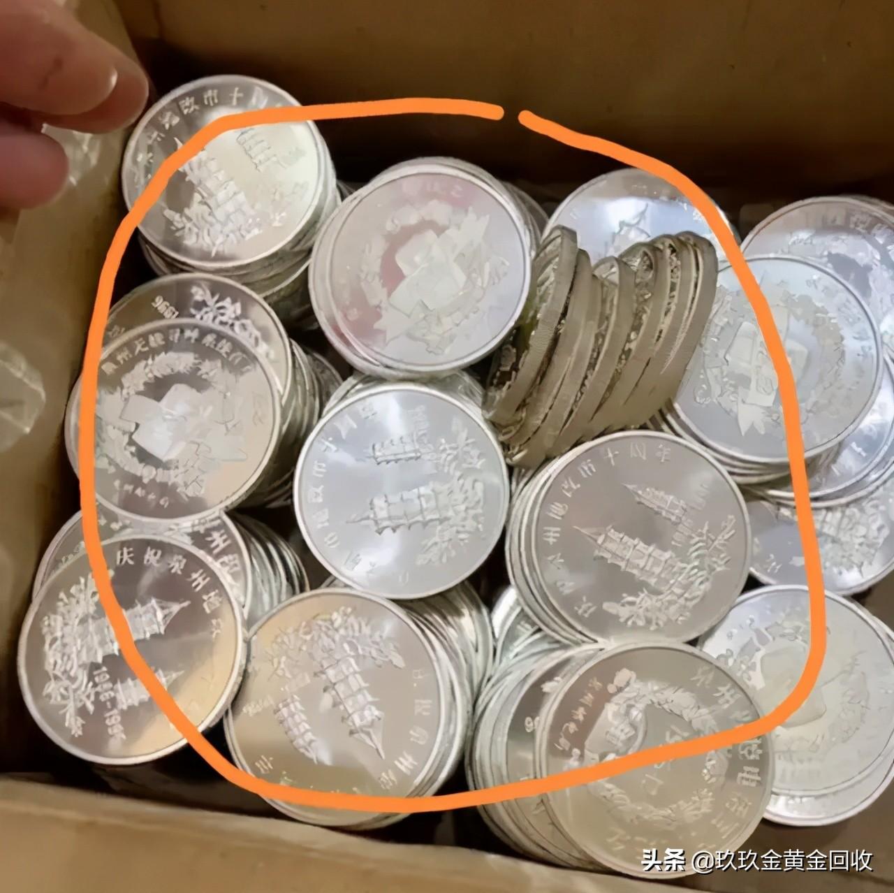 金價狂飆背后的壓力與挑戰(zhàn)，金店市場格局如何調(diào)整？