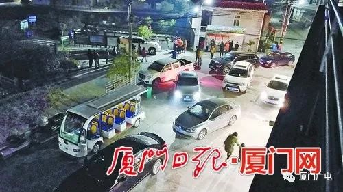 同安車禍?zhǔn)鹿尸F(xiàn)場(chǎng)全方位報(bào)道及最新消息更新