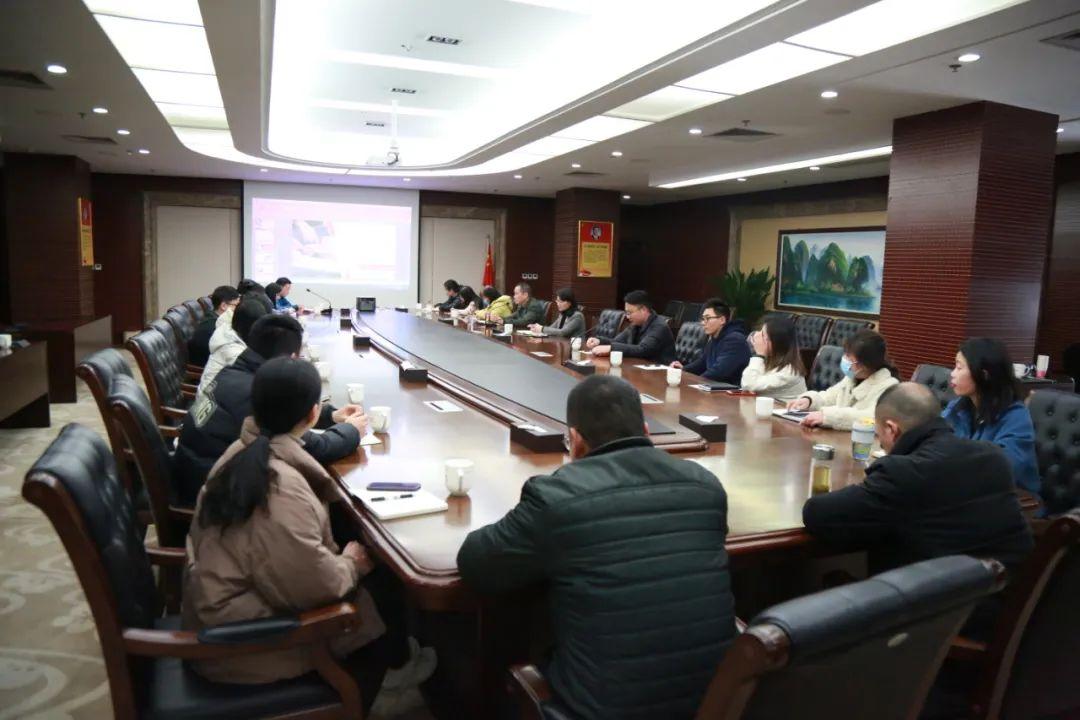 華英農(nóng)業(yè)引領(lǐng)綠色革命，共創(chuàng)可持續(xù)發(fā)展新篇章